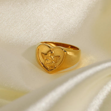 VAIGE 18K Gold Plated Chunky Heart Shape Angel Ring in 316L Stainless Steel - Retro Fashion Jewelry Accessory