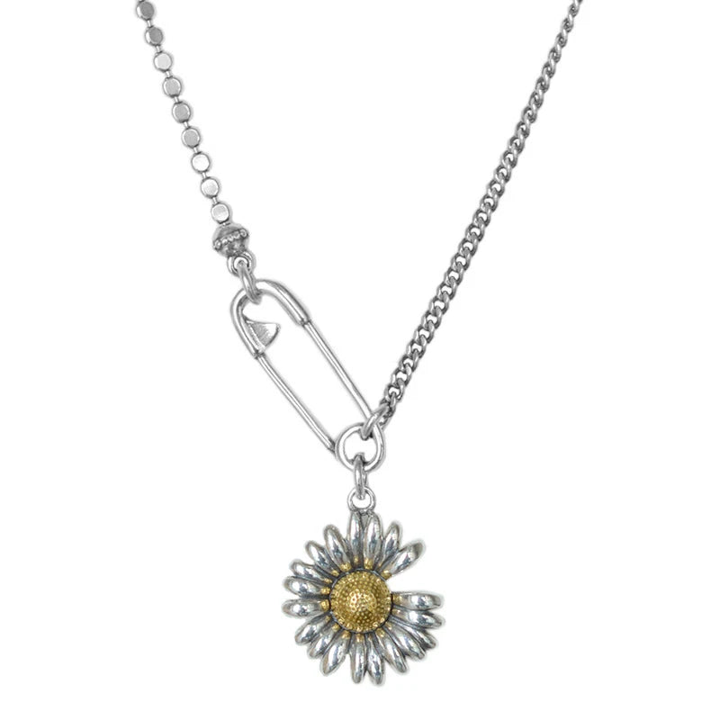 VAIGE Silver Vintage Sweater Necklace with Daisy Pendant, Cubic Zirconia and Copper Link Chain