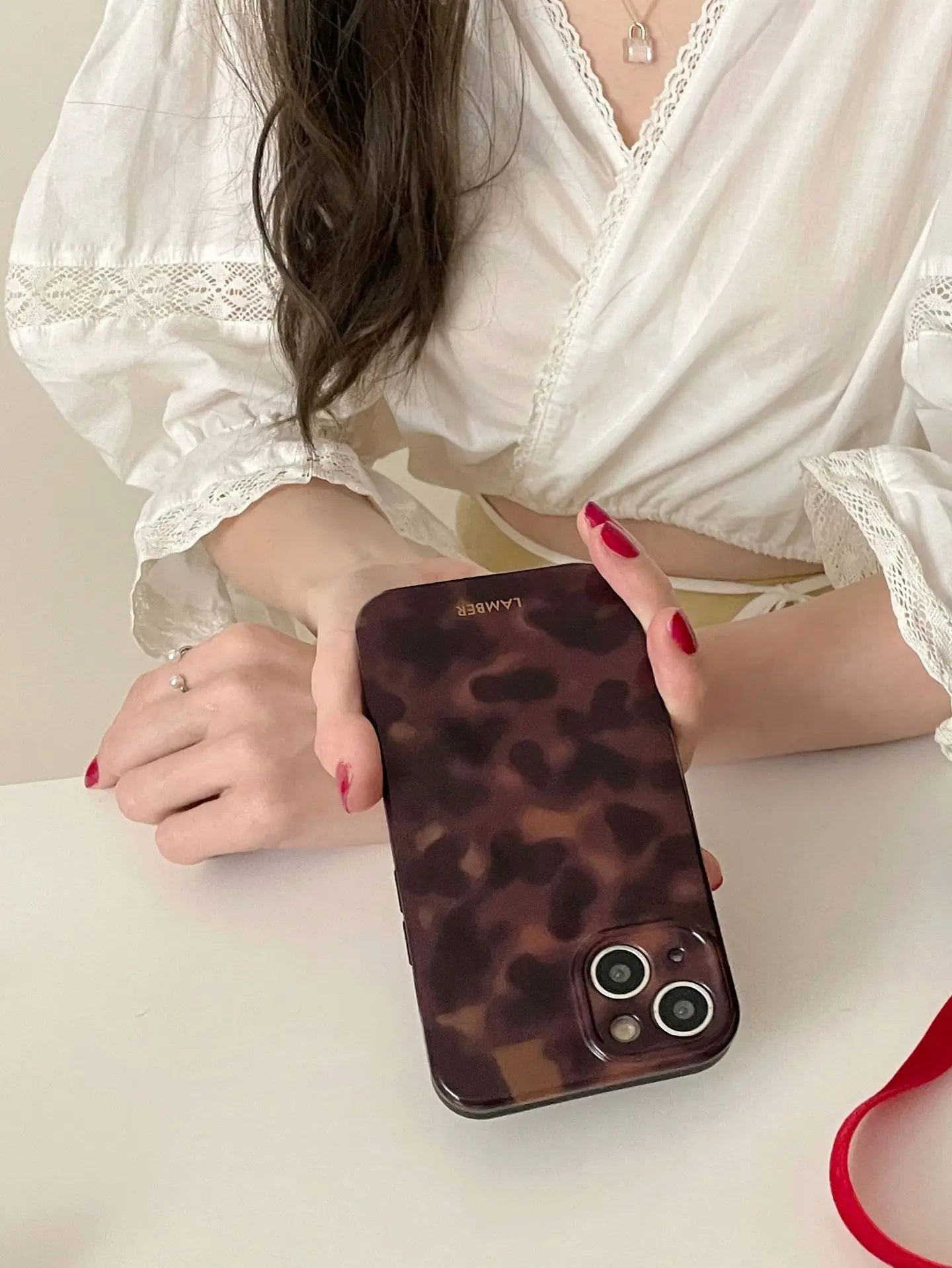 VAIGE Retro Amber Pattern Shockproof Protective Phone Case for iPhone Pro Max Series