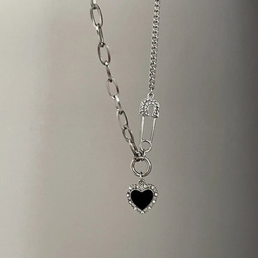 VAIGE Enchanting Black Heart Zircon Multichain Silver Necklace