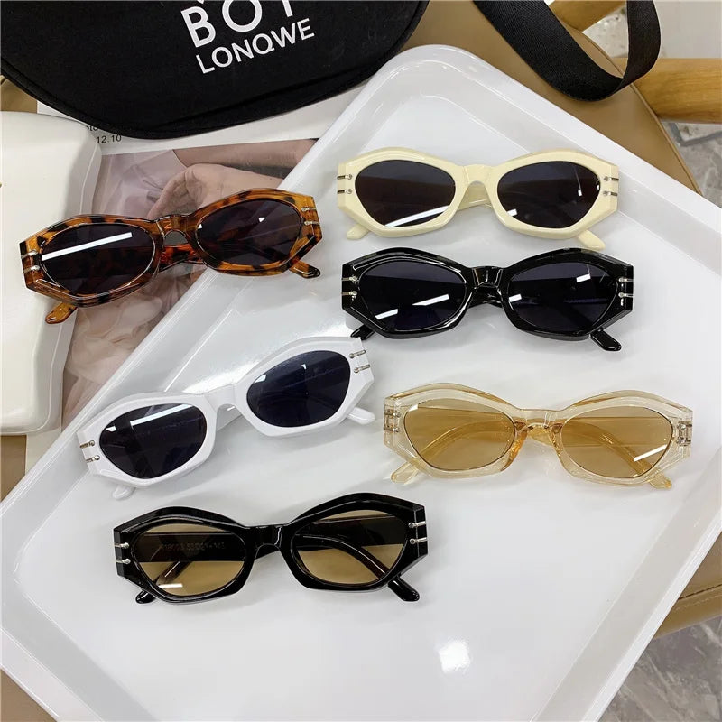 VAIGE Chic Black Cat Eye Vintage Sunglasses - UV400 Protection