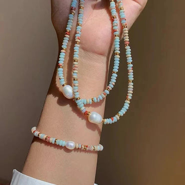 VAIGE Elegant Natural Stone Bead and Pearl Pendant Bracelet - Unique Geometric Design with Copper Alloy Clasp for Fashion Jewelry Lovers