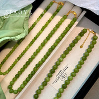 VAIGE Luxurious Natural Green Stone Round Beads Necklace - Classic French Fashion Jewelry for Parties, Featuring a Stylish Pendant and Copper Accents