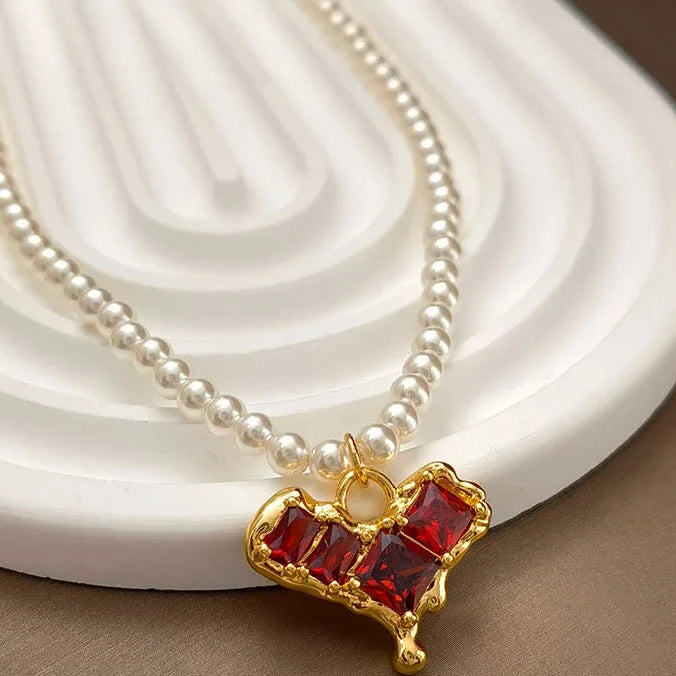 VAIGE Charming Red Heart and Pearl Necklace