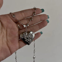 VAIGE Romantic Heart Locket Pendant Locket Silver Stainless Steel Necklace