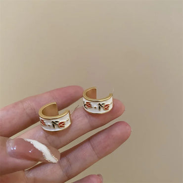 flower enamel c-shape open hoop gold Earrings