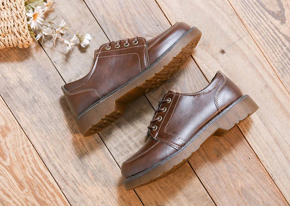 VAIGE Retro Brown Leather Oxfords for Women - Comfortable Round Toe Footwear with Lace-Up Closure and Low Square Heel