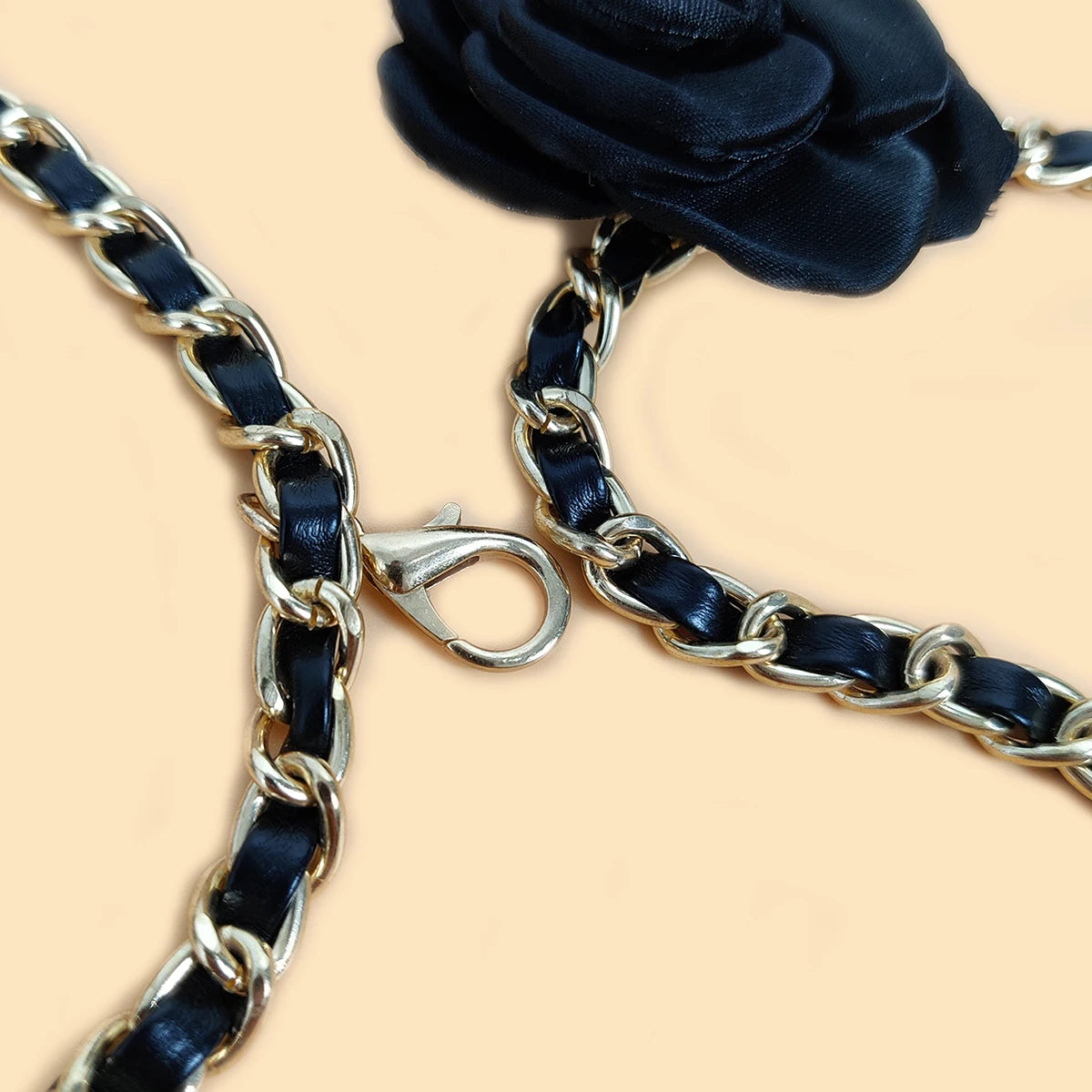 VAIGE Elegant Floral Gold Chain Belt in Luxurious Black & Gold