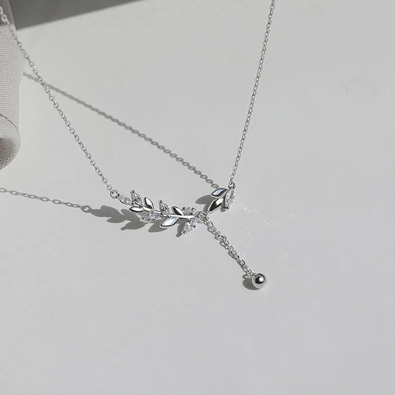 VAIGE 925 Sterling Silver Tree Branch Pendant Necklace with Zirconia Charm and Twisted Singapore Chain - Flower Design