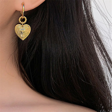 VAIGE Retro Heart-Shaped Dangle Earrings with Sculpted Patterns in Gold and Silver