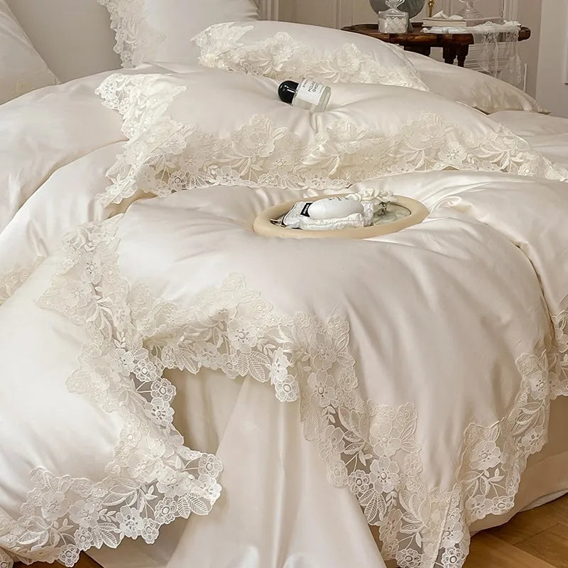 VAIGE 4/7Pcs Romantic White Lace Bedding Set - 1000TC Egyptian Cotton Duvet Cover with Pillowcases & Bed Sheet - Ultra Soft, Breathable, Available in Double, Queen, King Sizes