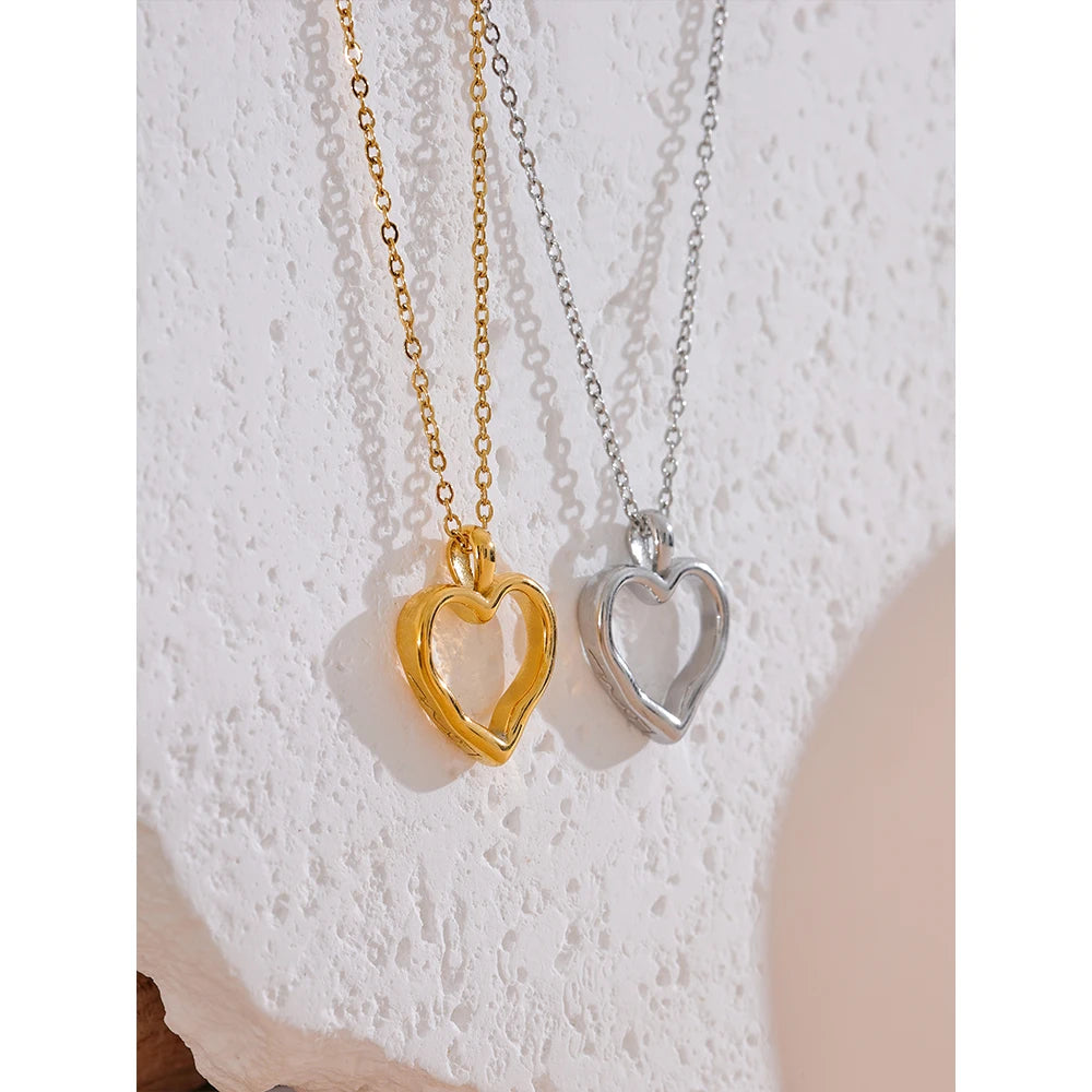 VAIGE Luxurious Gold-Plated Hollow Heart Necklace in Silver