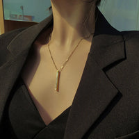 VAIGE Elegant Titanium Steel Shell Pendant Necklace with Fast Color Chain - Classic Long Clavicle Jewelry, 3.5*0.3CM