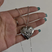 VAIGE Romantic Heart Locket Pendant Locket Silver Stainless Steel Necklace